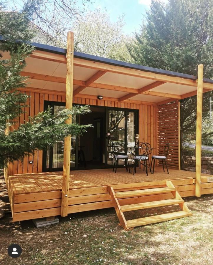 Les Chalets De Labeaume Exterior photo