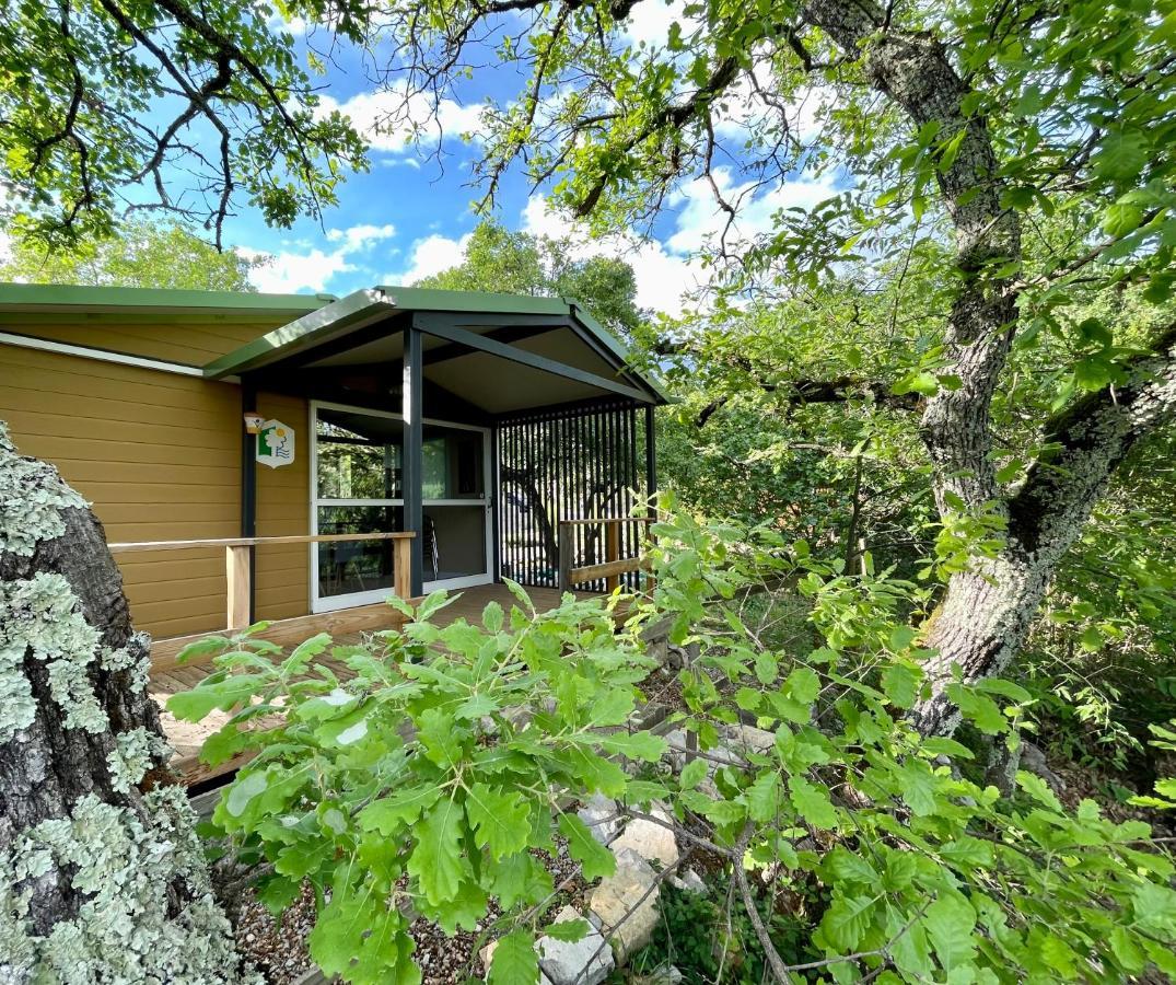 Les Chalets De Labeaume Exterior photo